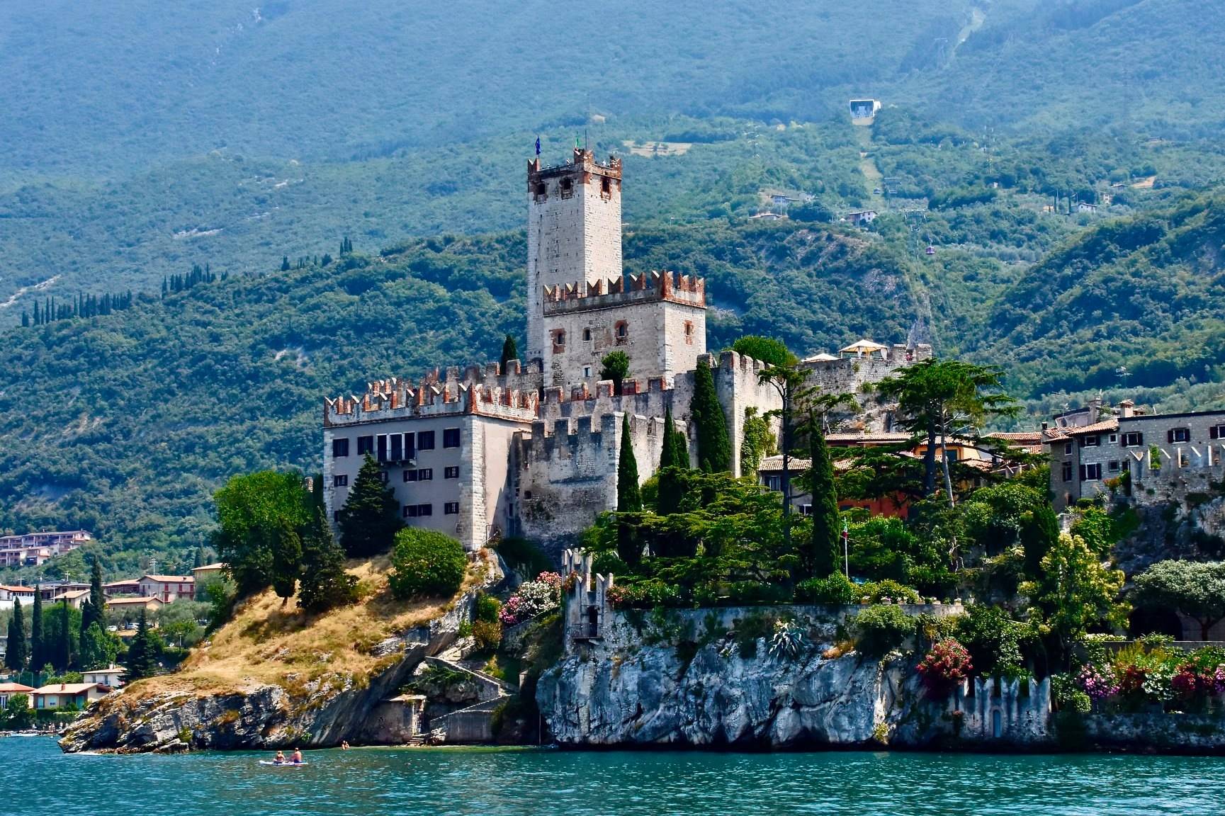 Baitone Alpino suggest: Castle of Malcesine